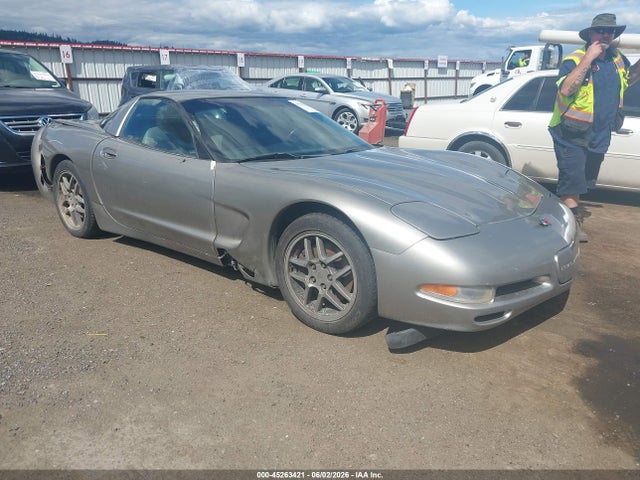 Salvage Chevrolet Corvette Image