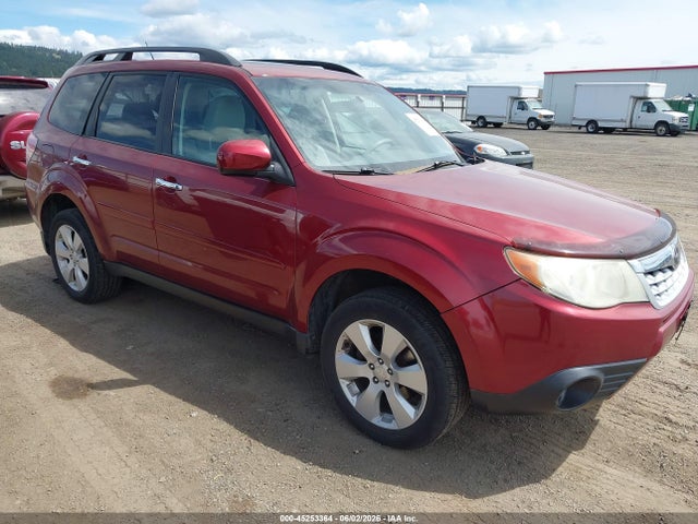 Salvage Subaru Forester Image