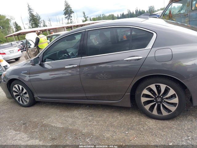 Honda Accord Touring