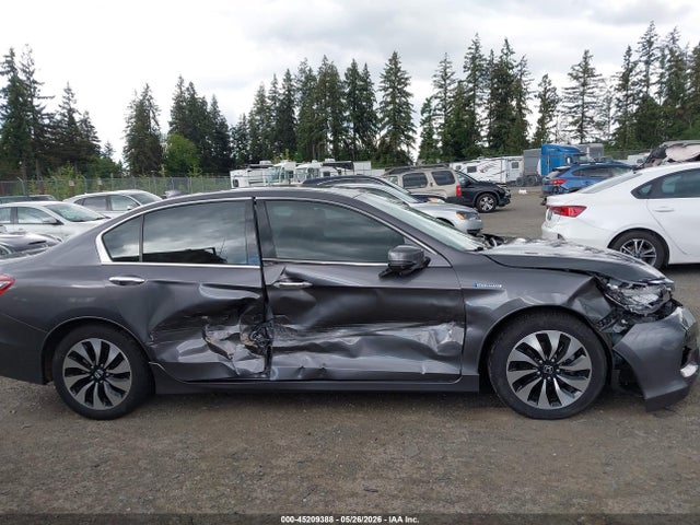 Honda Accord Touring