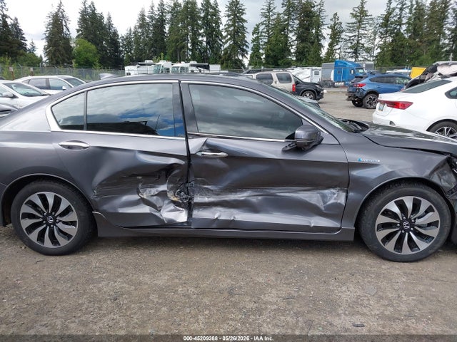 Honda Accord Touring