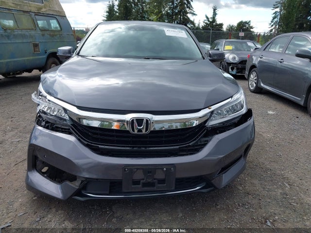 Honda Accord Touring