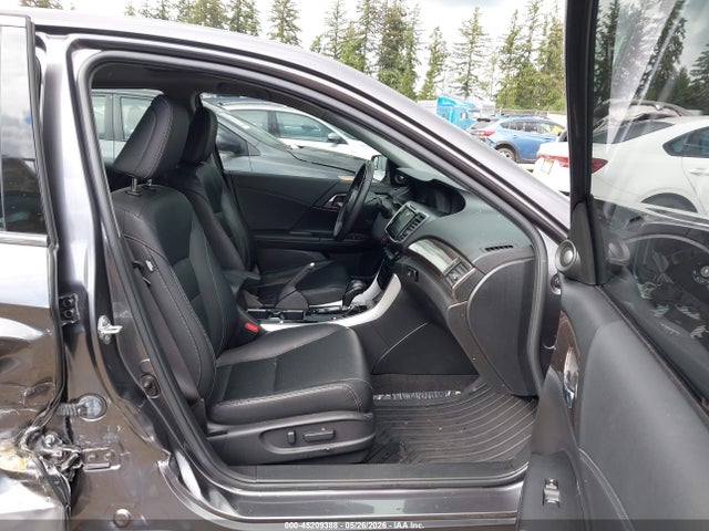 Honda Accord Touring