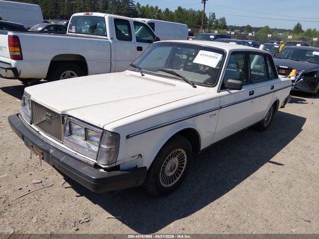 Volvo 244
