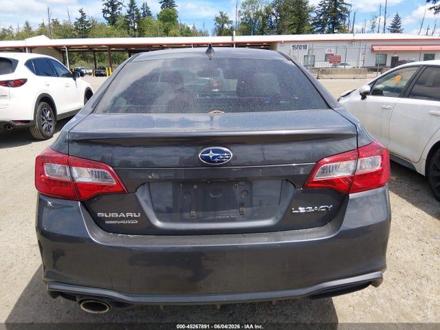 Subaru Legacy 2.5i Premium
