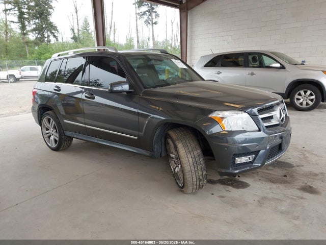Salvage Mercedes-Benz GLK Image