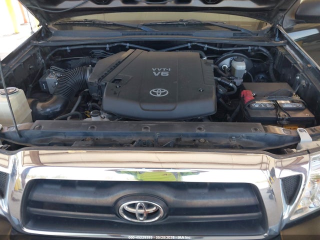 Toyota Tacoma Prerunner V6