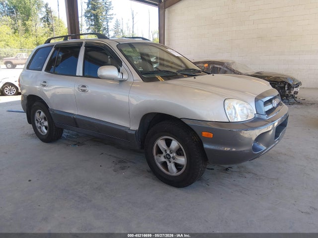 Salvage Hyundai SANTA FE Image