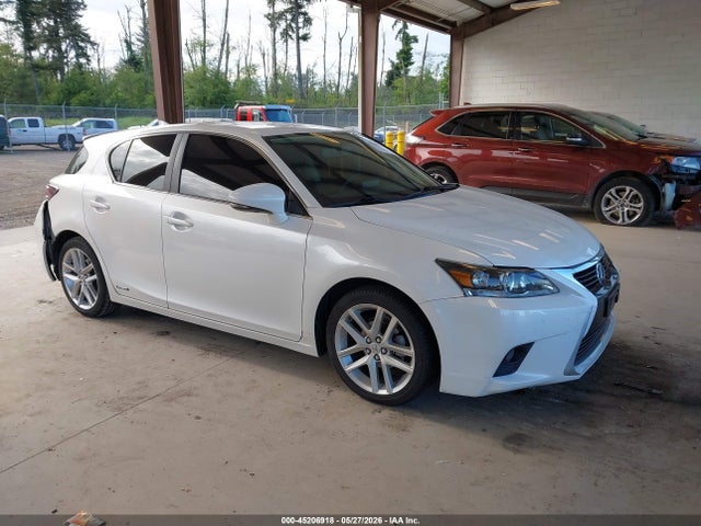 Salvage Lexus Ct Image