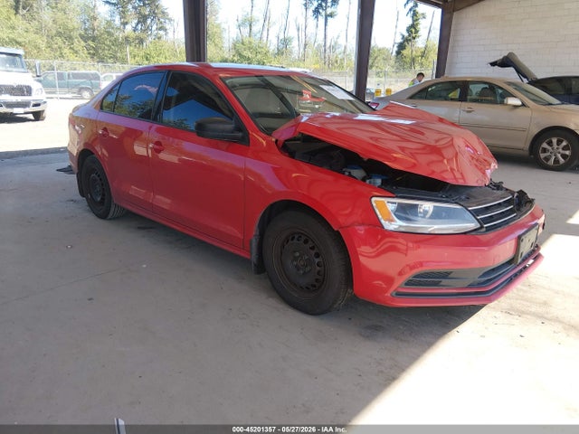 Salvage Volkswagen Jetta Image