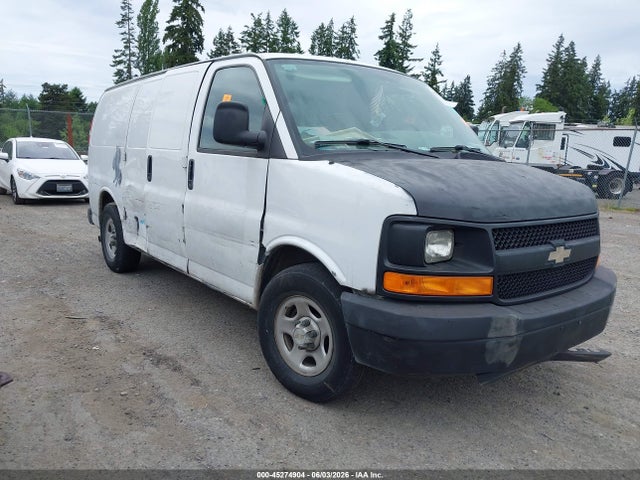 Salvage Chevrolet Express Image