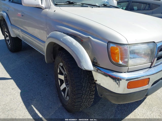 Toyota 4Runner Sr5 V6 Limited