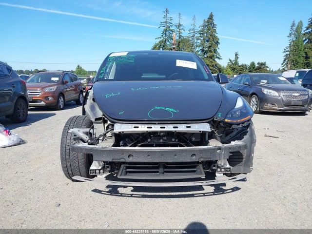 Tesla Model Y Performance Dual Motor All-wheel Drive