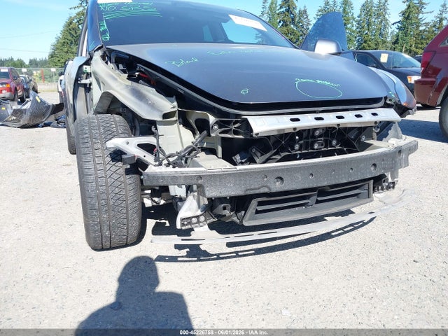 Tesla Model Y Performance Dual Motor All-wheel Drive