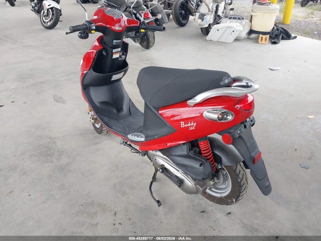 Genuine Scooter Co. Buddy 125