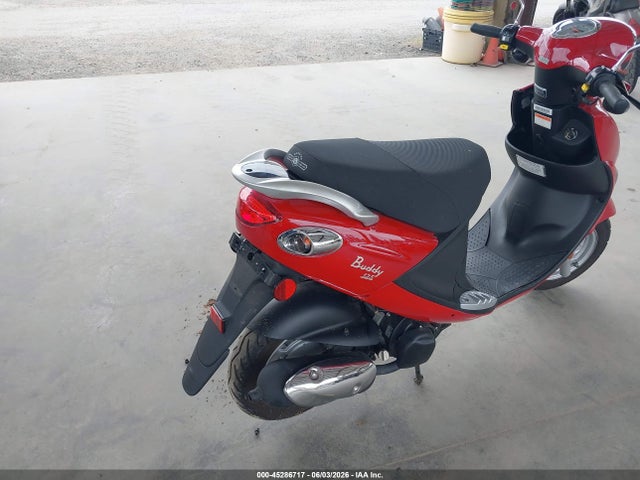 Genuine Scooter Co. Buddy 125
