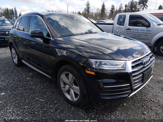Salvage Audi Q5 Image