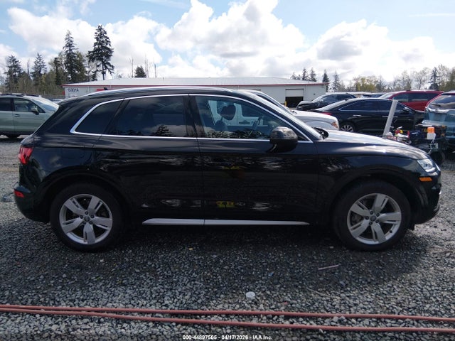 Audi Q5 45 Premium