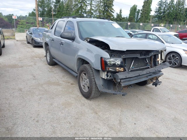 Salvage Chevrolet Avalanche 1500 Image