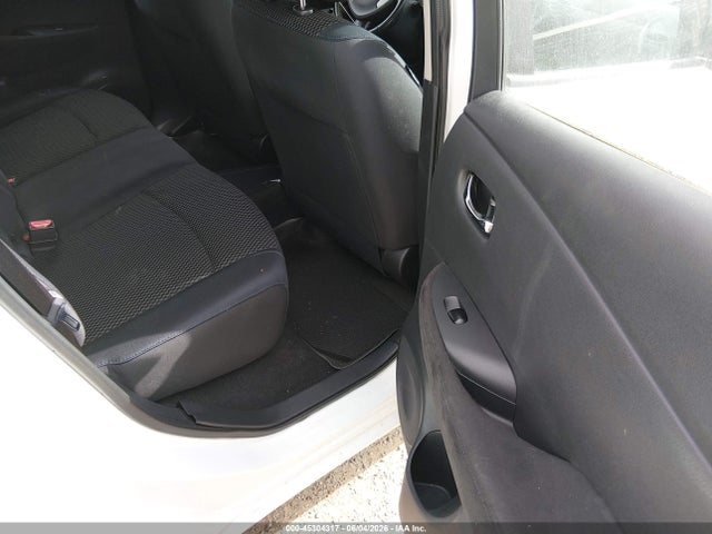 Nissan LEAF S