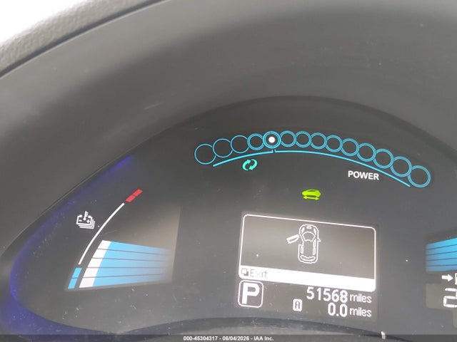 Nissan LEAF S