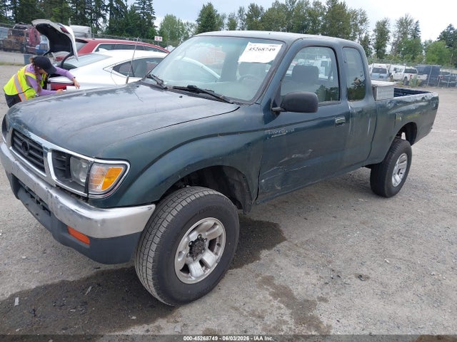 Toyota Tacoma Xtracab