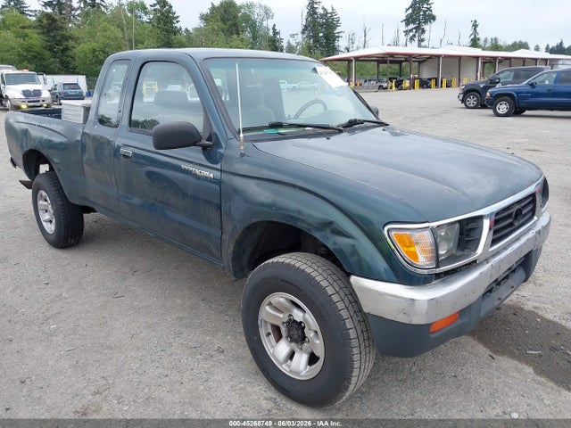 Toyota Tacoma Xtracab