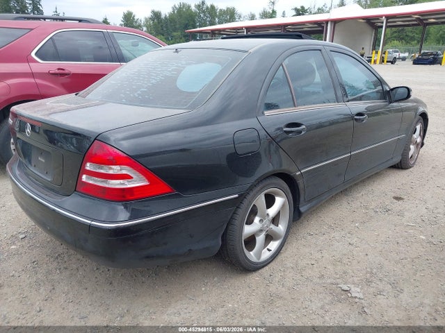 Mercedes-Benz C-Class Sport