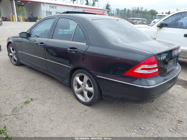 Mercedes-Benz C-Class Sport