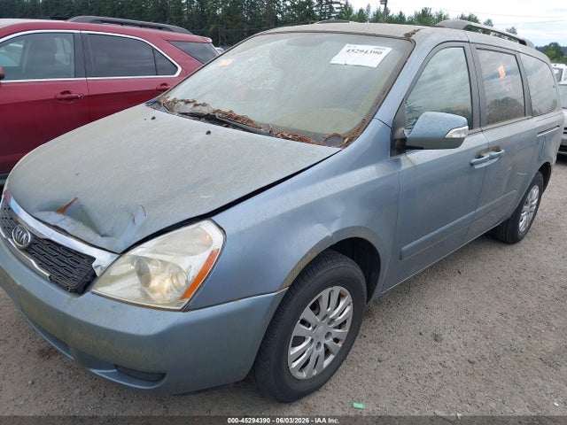 Kia Sedona Lx