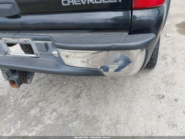 Chevrolet Suburban 2500 Ls
