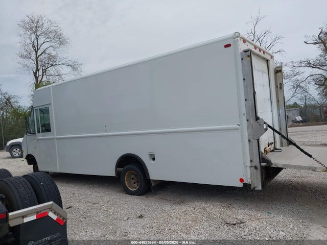 Ford E-450