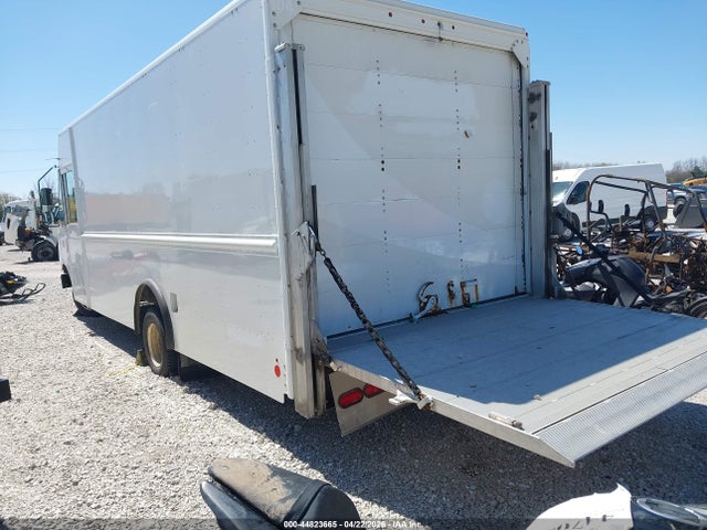 Ford E-450