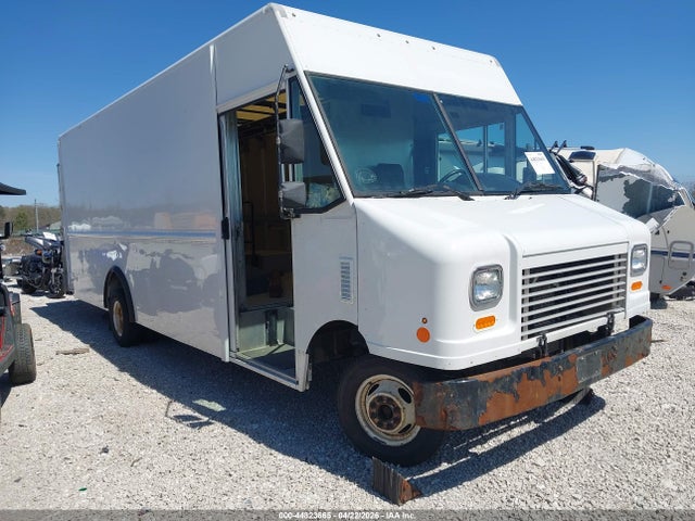 Salvage Ford E-450 Image