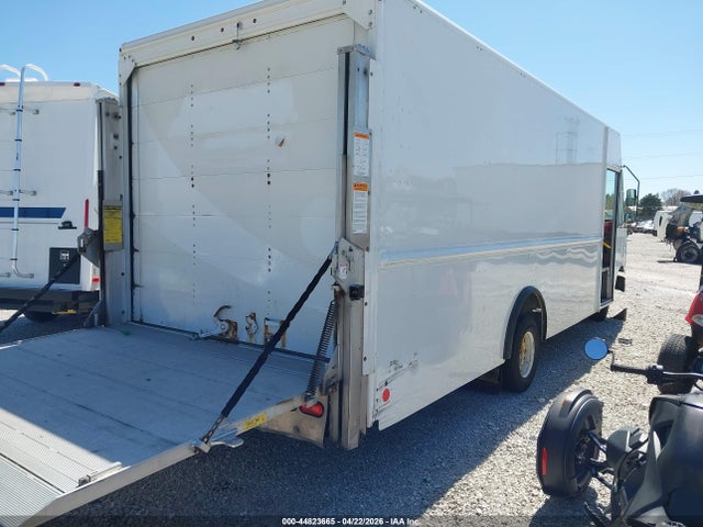 Ford E-450