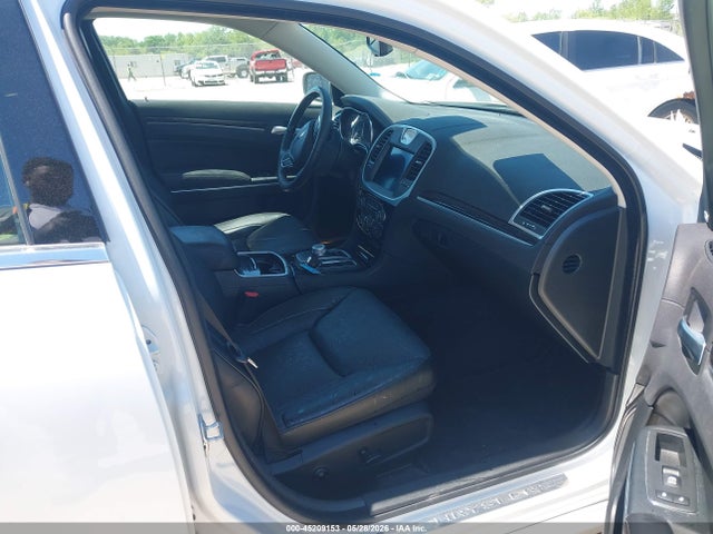 Chrysler 300 Limited Awd