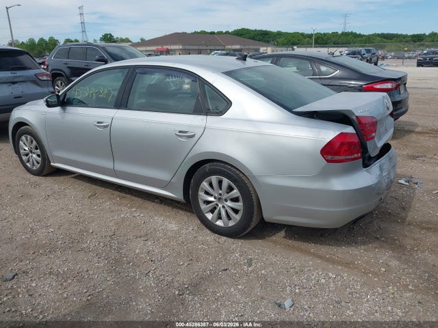 Volkswagen Passat 1.8t Wolfsburg Edition