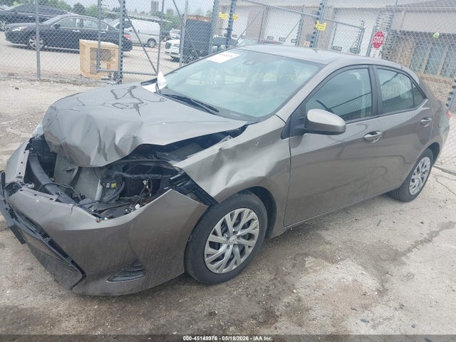 Toyota Corolla Le