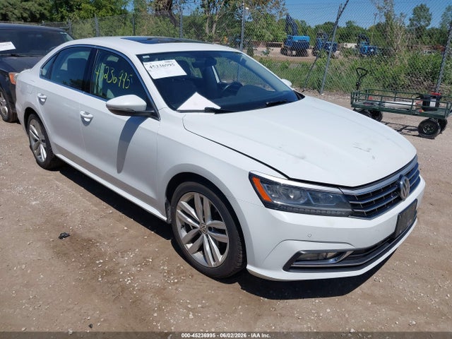 Salvage Volkswagen Passat Image
