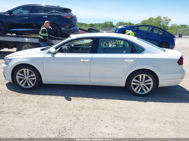 Volkswagen Passat 2.0t Se