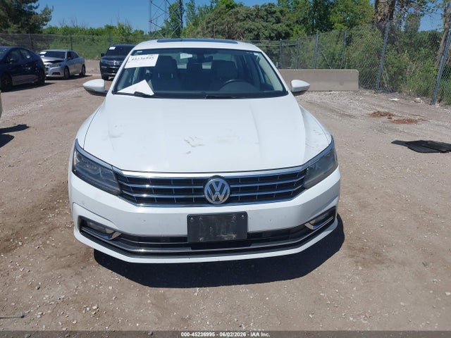 Volkswagen Passat 2.0t Se