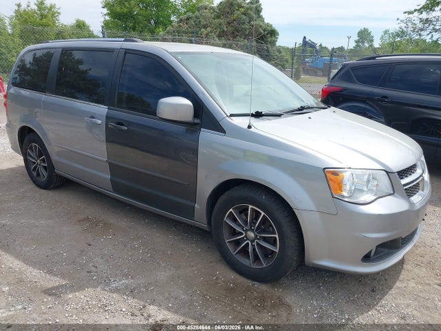 Salvage Dodge Grand Caravan Image