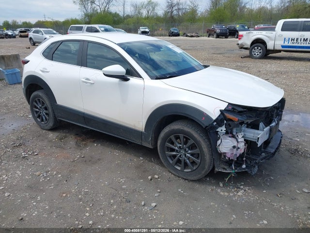 Salvage Mazda Cx Image