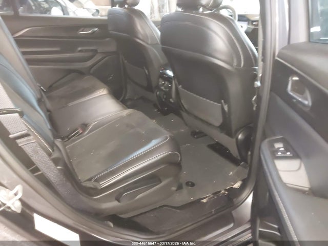 Jeep Grand Cherokee Altitude 4x4