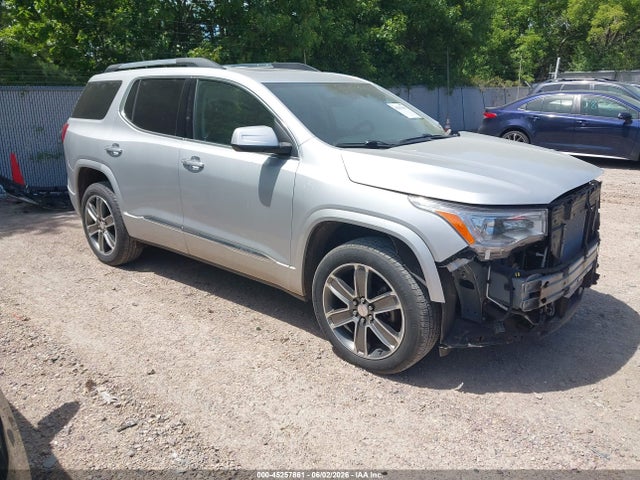 Salvage GMC Acadia Image