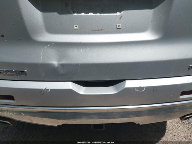 GMC Acadia Denali