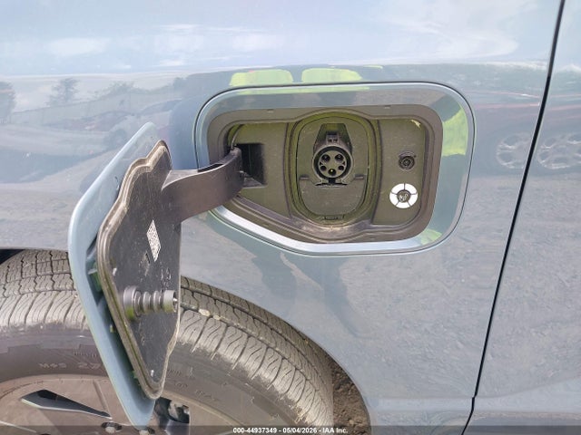 Ford F-150 Lariat