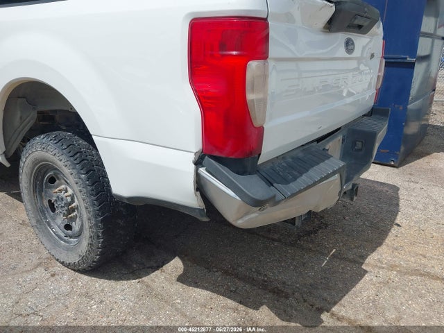 Ford F-250 Xl