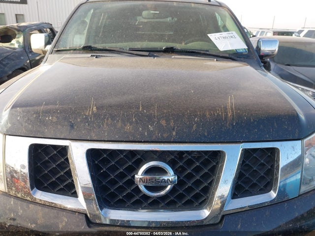 Nissan Armada Platinum