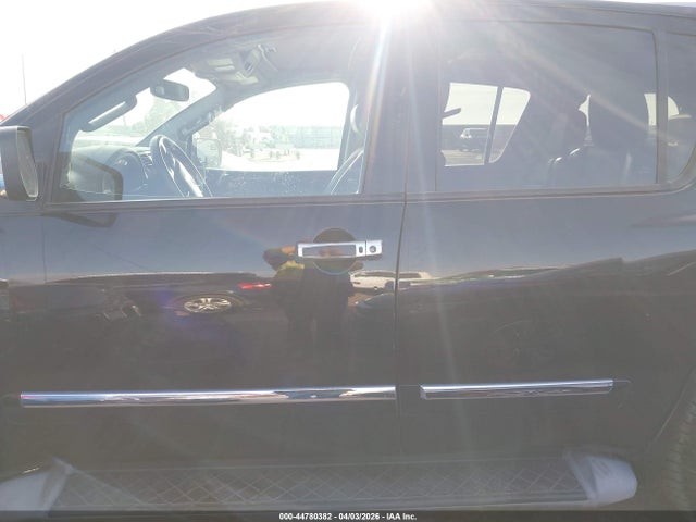 Nissan Armada Platinum